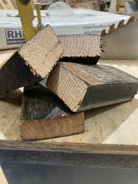 Whiskey barrel oak smoking chunks