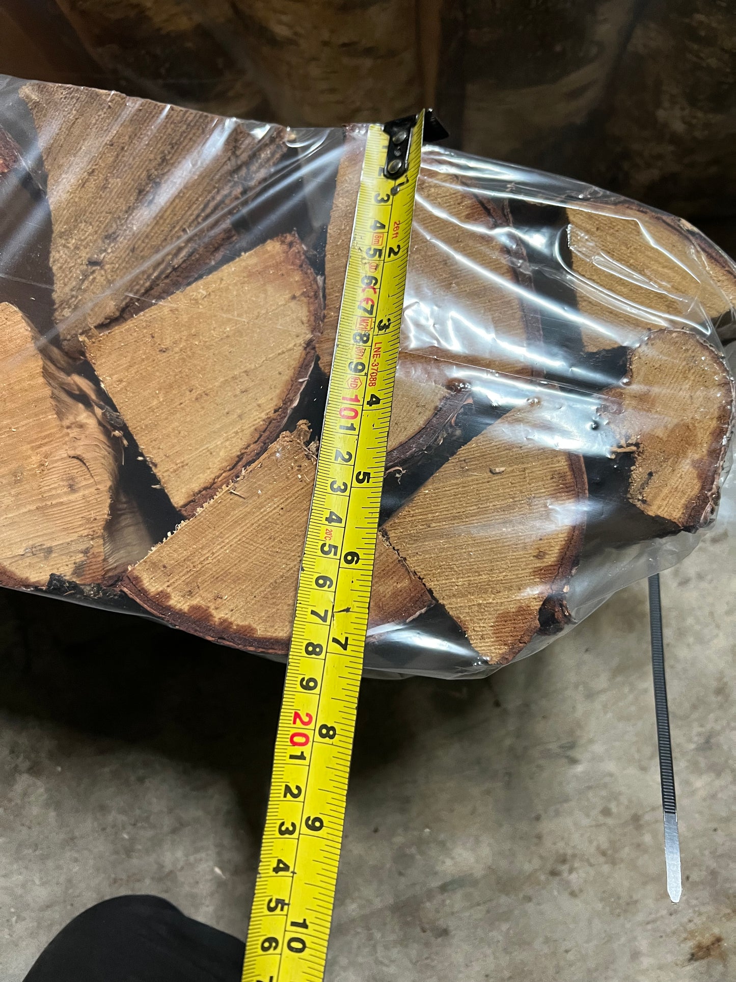 80 bags of Kiln dried birch