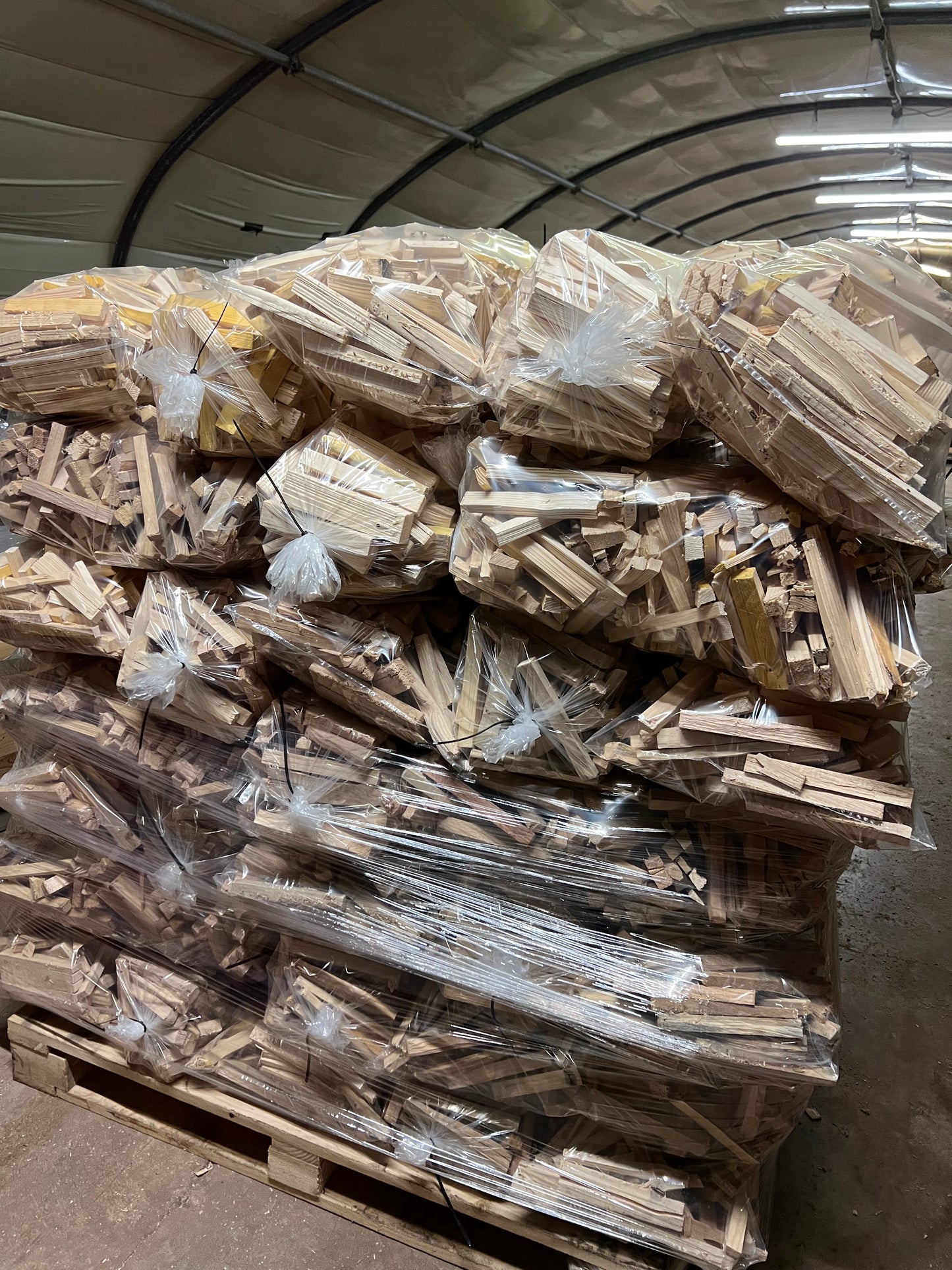 70 bags of Kiln Dried Kindling – Trading Packs