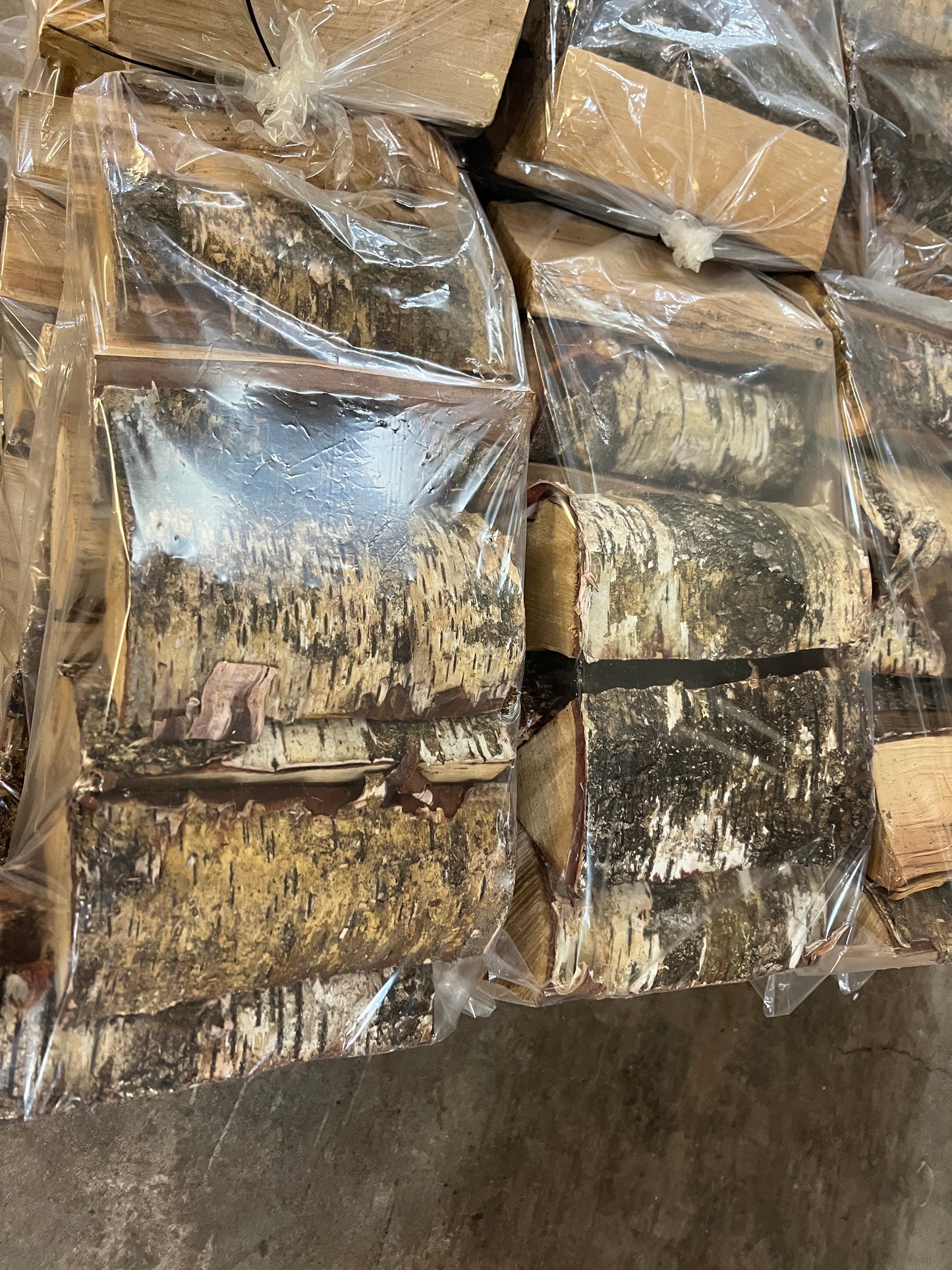 80 bags of Kiln dried birch