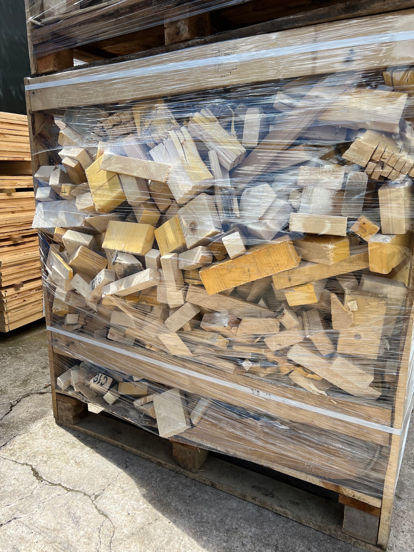 1m3 dry offcuts