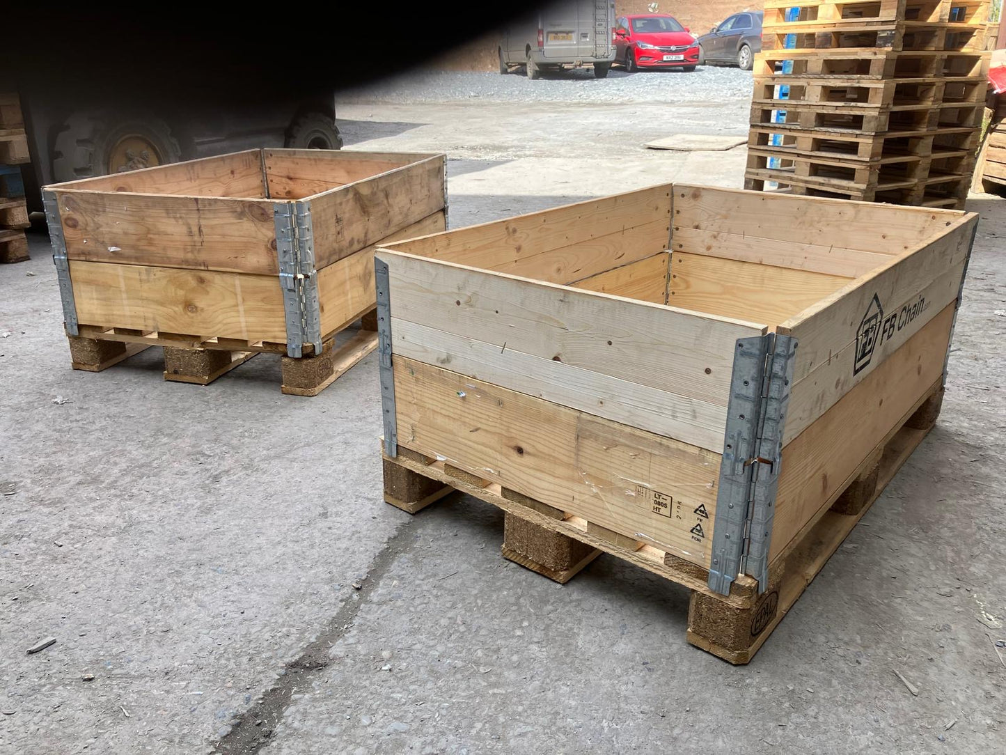 Pallet collers